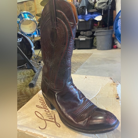 Lucchese cowboy boots. Maid in Texas. Black cherry color - Picture 5 of 6